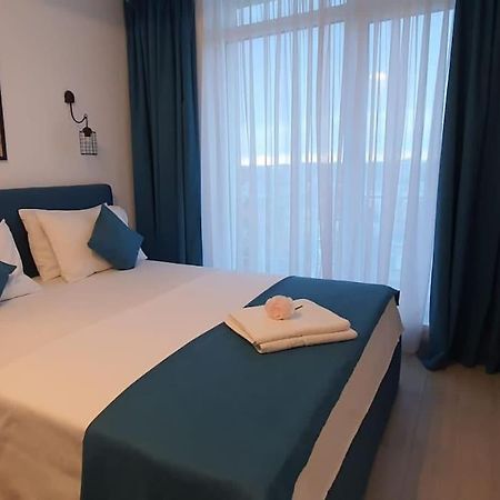 Alezzy Beach Apartament Prima Linie La Mare Năvodari Eksteriør bilde