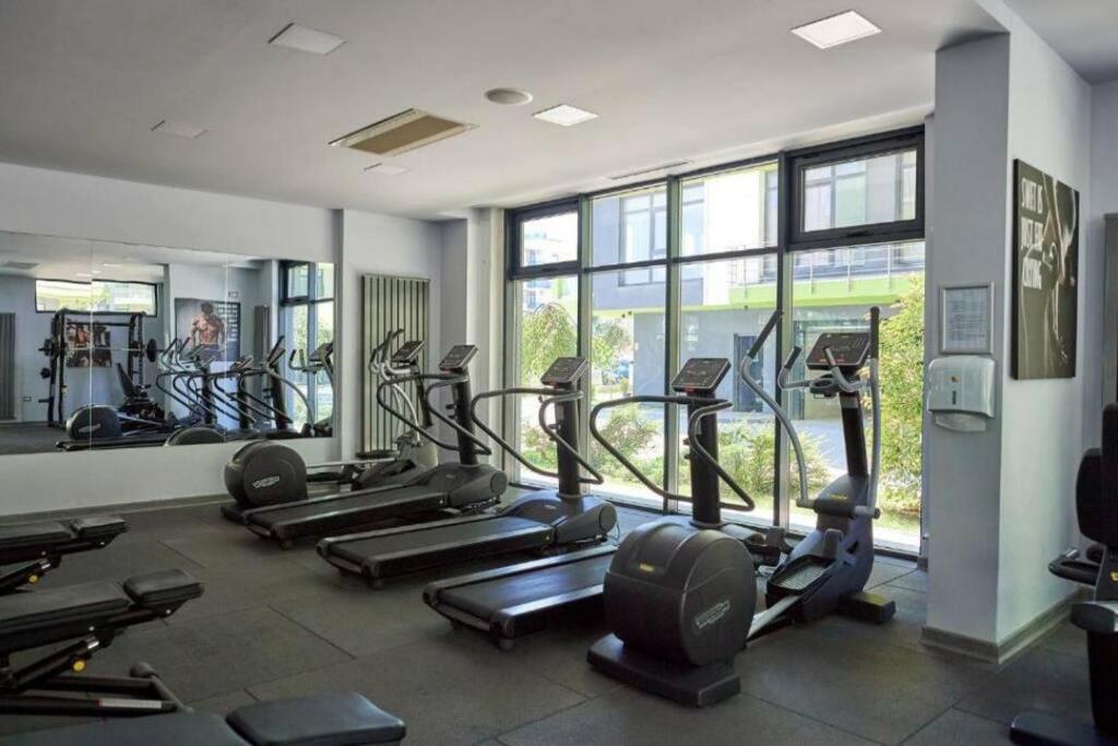 Alezzy Beach Apartament Prima Linie La Mare Năvodari Eksteriør bilde