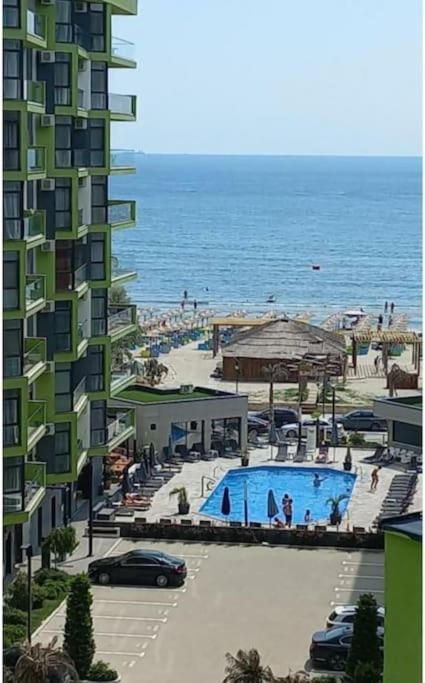 Alezzy Beach Apartament Prima Linie La Mare Năvodari Eksteriør bilde