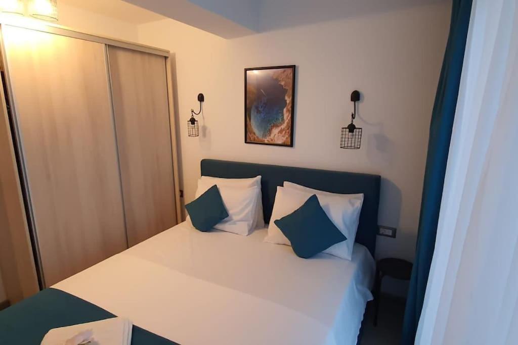 Alezzy Beach Apartament Prima Linie La Mare Năvodari Eksteriør bilde